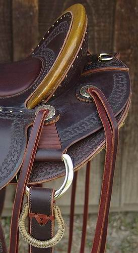 DOA Saddle