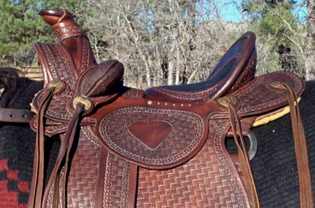 Ladies Astride Saddle