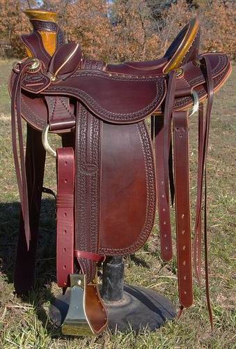 Out West Saddlery Walnut Stock Saddle