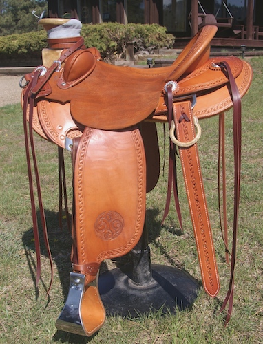KW Hawaiian Cowgirl Wade Saddle KW Hawaiian Cowgirl Wade Saddle