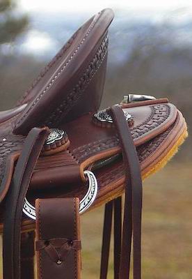 Robin Kirwin XW Walnut Stock Saddle