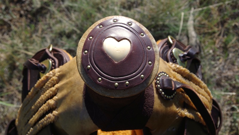 Ivory Heart Horn Cap Ivory Heart Horn Cap