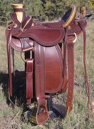15" Walnut XW Wade Stock Saddle 15" Walnut XW Wade Stock Saddle