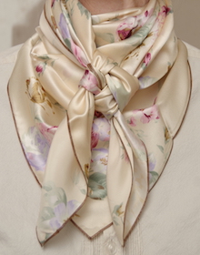 Roses on Cream Roses on Cream
